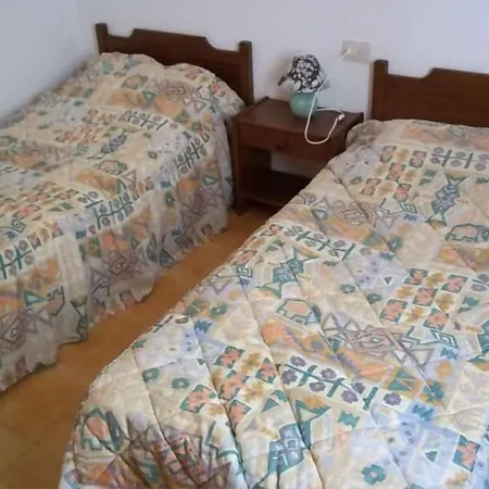 Sleeps 2 Wifi * Órzola