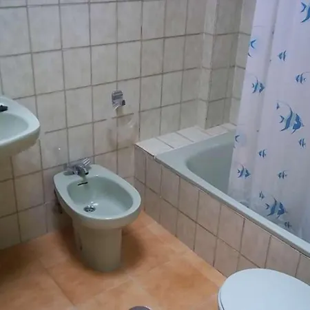 Sleeps 2 Wifi * Órzola